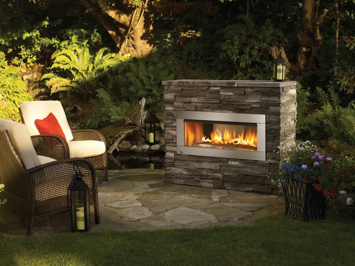 Regency Horizon Outdoor Gas Fireplace