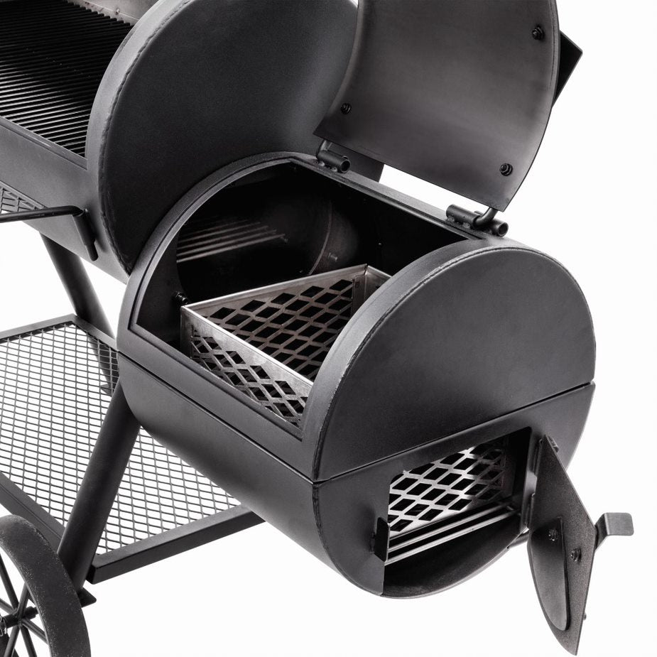 Oklahoma Joe Highland Reverse Flow Offset Smoker