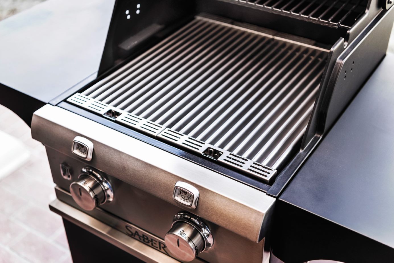 Saber 300 2 Burner Gas Grill - Cast Black