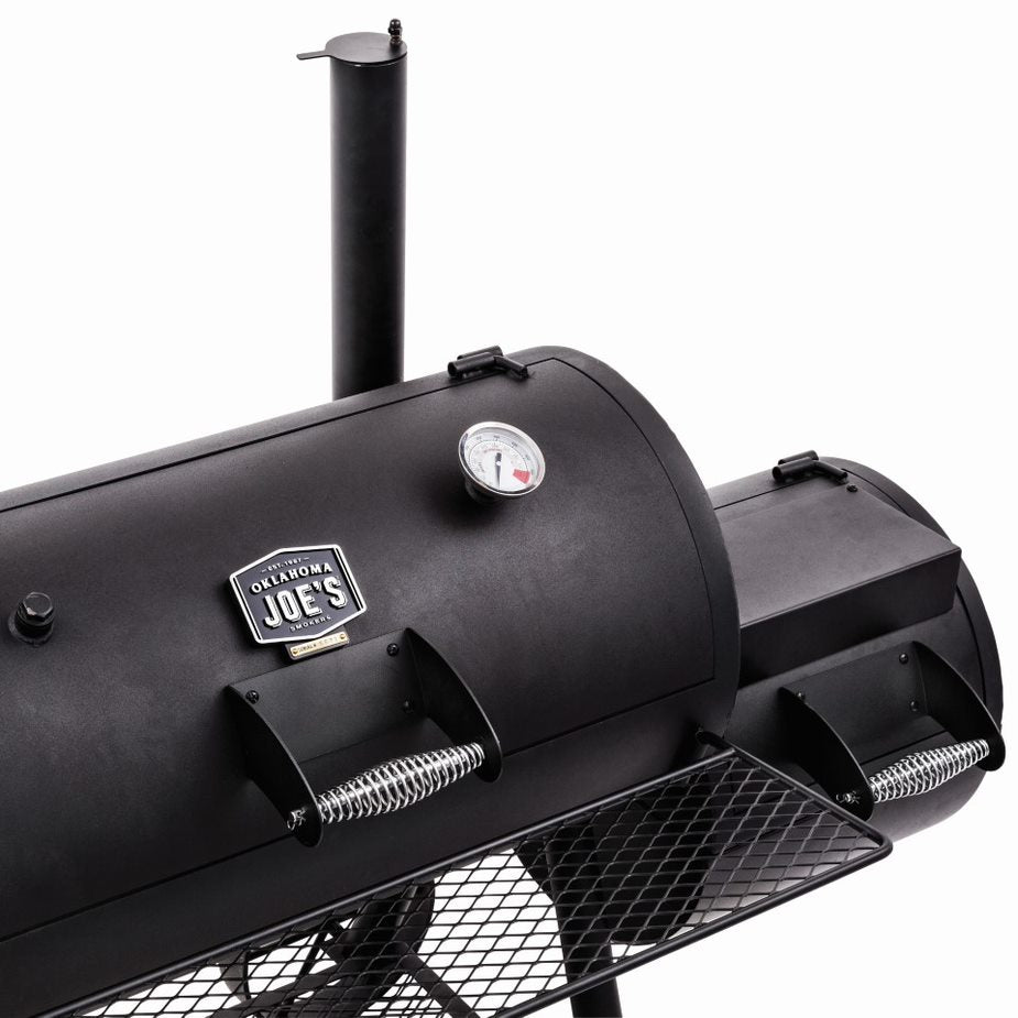 Oklahoma Joe Highland Reverse Flow Offset Smoker