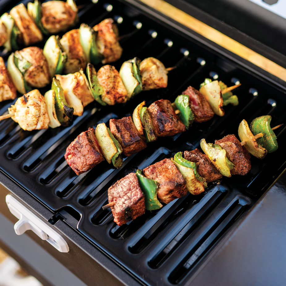 MasterBuilt Portable Charcoal Grill
