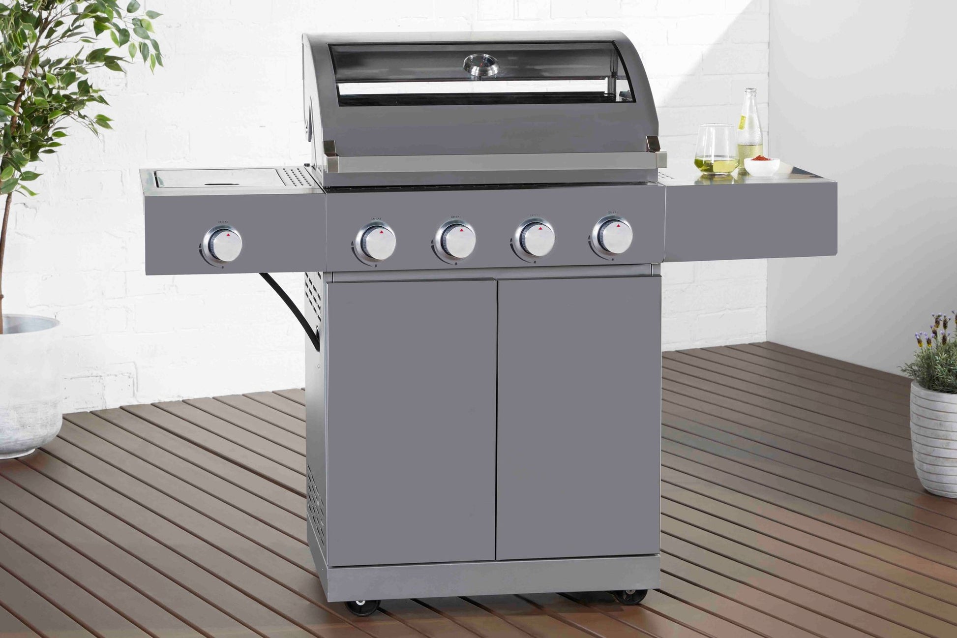 Alfresco 4-Burner Stainless Steel Gas BBQ