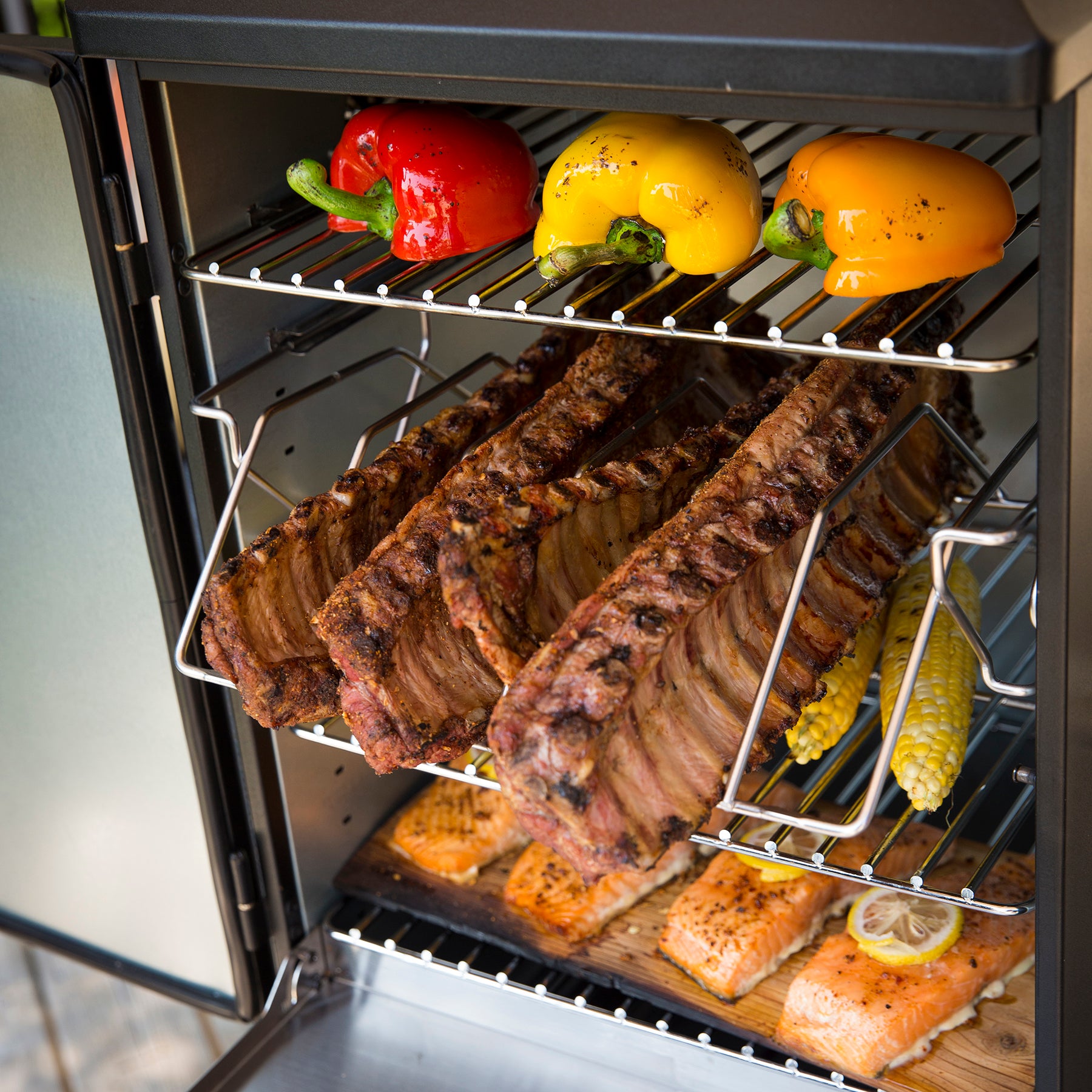 Broil king vertical outlet gas smoker